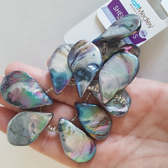 3/25$ 10 pcs Shell Beads with Hole for Beading & Jewelry Projects - Picture 13 of 13